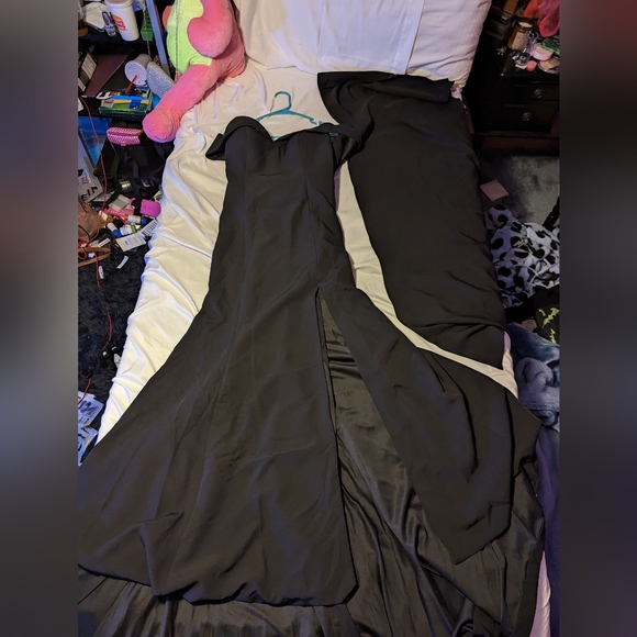 Black Mermaid Prom Dress - Picture 1 of 3